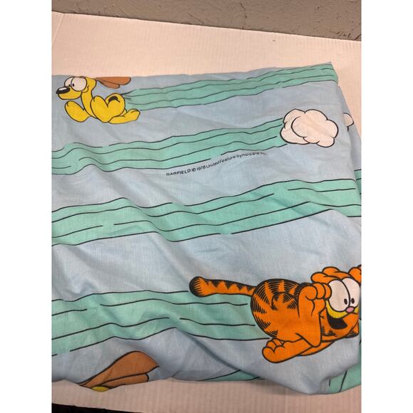 Garfield Odie Chase 1978 Blue Twin Fitted Bed Sheet Vintage - Picture 2 of 2
